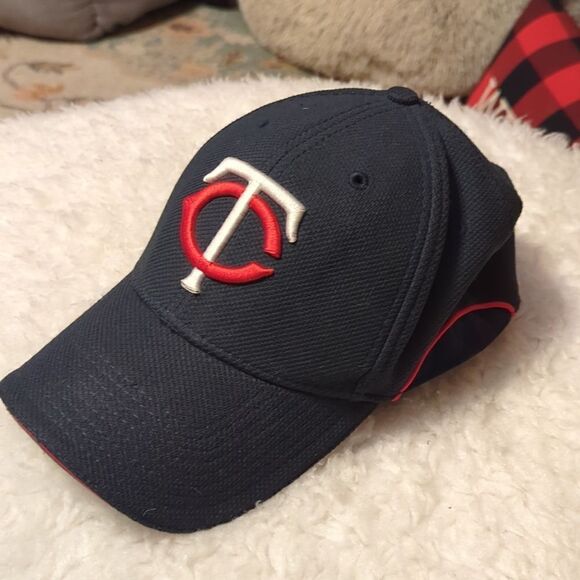 Team Classic 39THIRTY Stretch Fit M/L - Picture 1 of 7